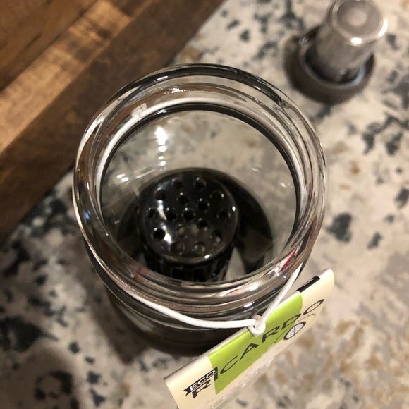 Ricardo fruit and tea infuser bottle - Picture 3 of 7